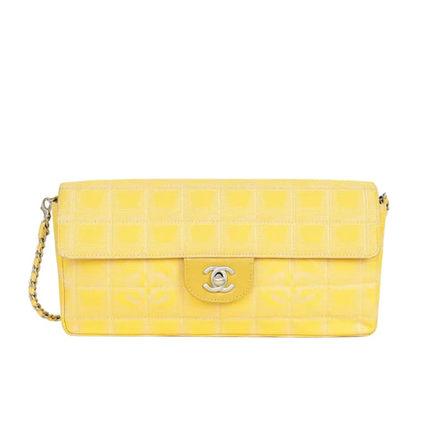 Vintage Chanel East West Chocolate Bar Bag – photo 1