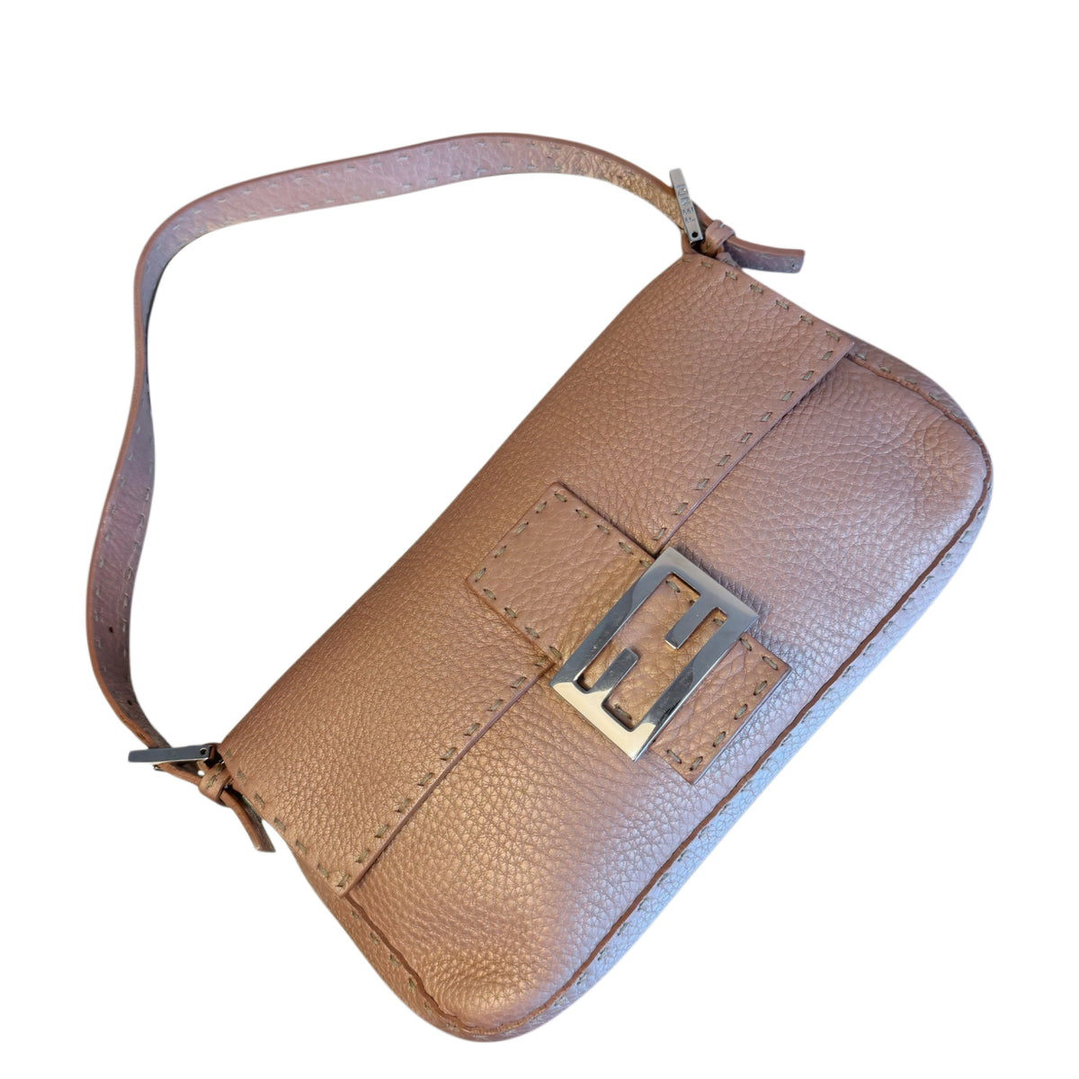 Fendi Blush Pink Leather Mamma Baguette – photo 1